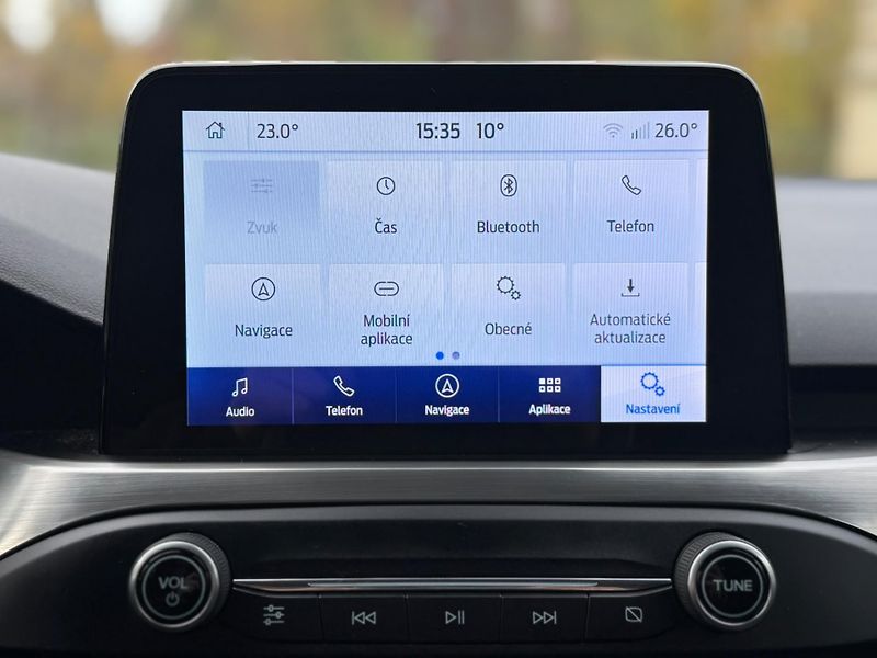 Ford Focus 1.5 TITAN. ČR 1.MAJ NEBOURÁNO - fotka 27 z 29