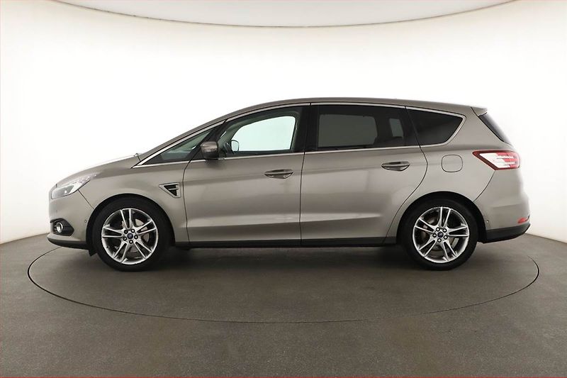 Ford S-MAX (2016) 2.0 TDCi, 4X4, Automat - fotka 3 z 20