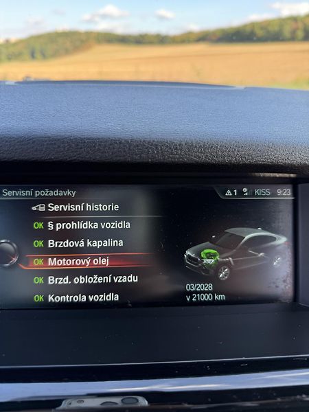 BMW X4 (2018) - fotka 14 z 22