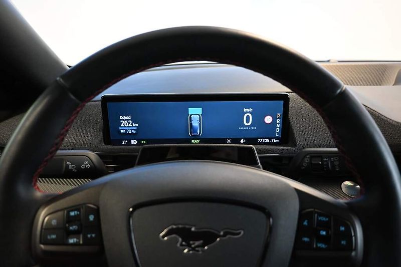 Ford Mustang Mach-E (2022) AWD PREMIUM Matrix LED iACC BO - fotka 30 z 38