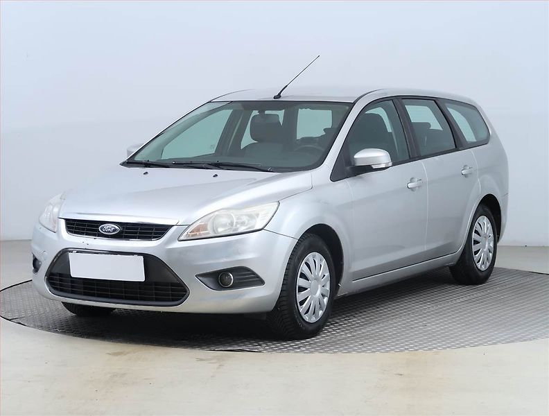 Ford Focus (2010) 1.6 TDCi, po STK, Klima - fotka 2 z 14