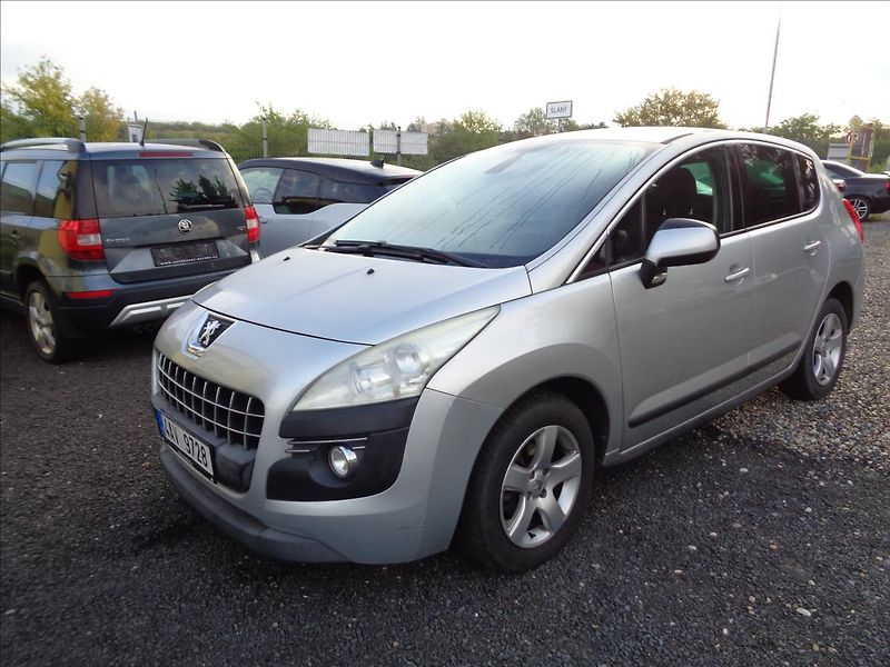 Peugeot 3008 1,6 HDI  Automat - fotka 1 z 25