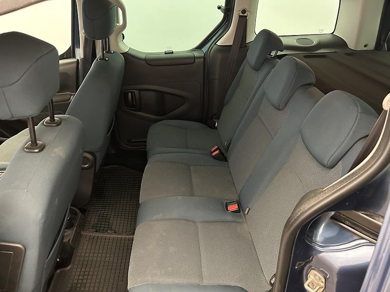 Citroën Berlingo 1.6 VTi Multispace Feel Editio - fotka 14 z 23