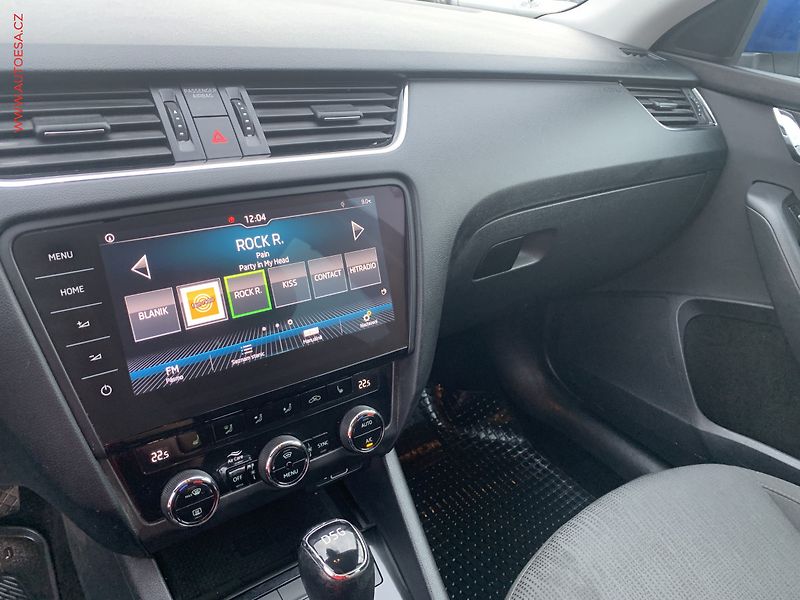 Škoda Octavia (2018) 2.0 TDi, ČR, Style, DSG, - fotka 14 z 21