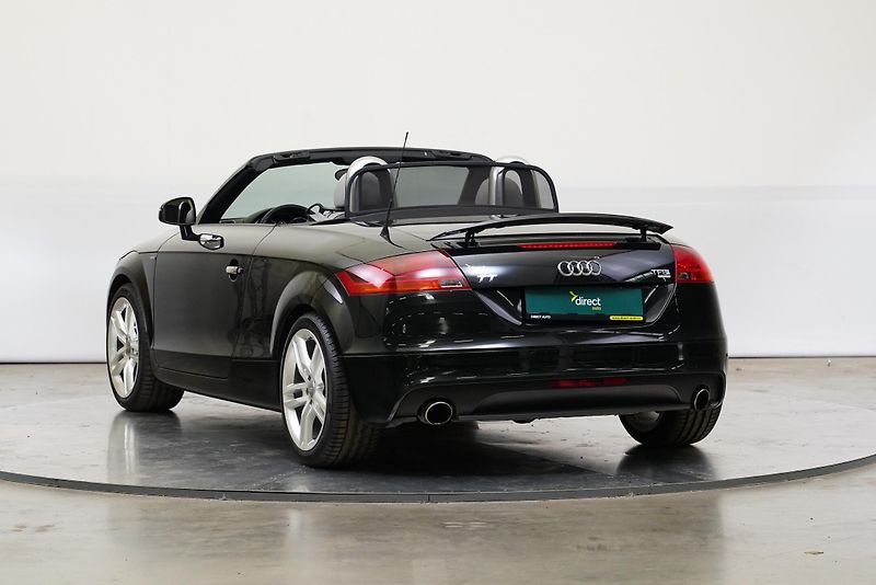 Audi TT - fotka 7 z 28