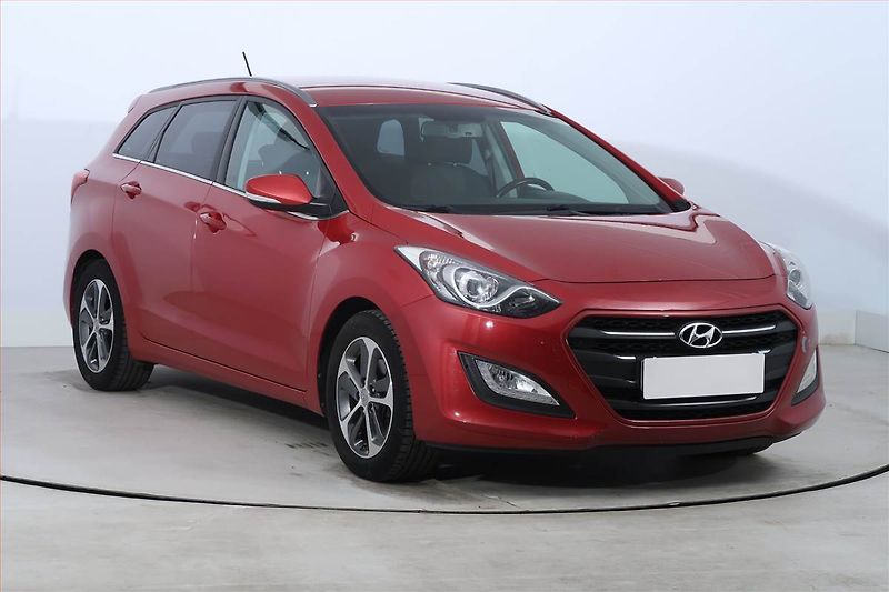 Hyundai i30 (2016) 1.6 MPI, Tempomat - fotografie inzerátu