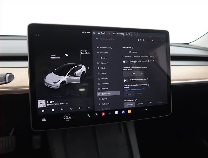 Tesla Model 3 (2023) Standard Range 60kWh, SoH 95% - fotka 26 z 33