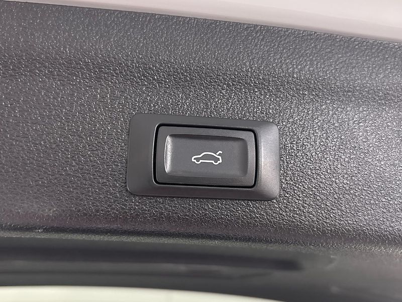 Audi A6 Allroad Kombi quattro 0 - fotka 29 z 30