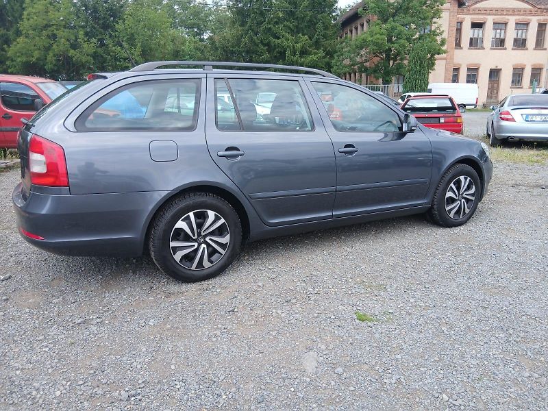 Škoda Octavia 1.6 TDI, BEZ KOROZE! - fotka 10 z 43