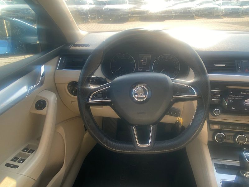 Škoda Octavia (2014) 1.4 TSI CNG - fotka 8 z 19