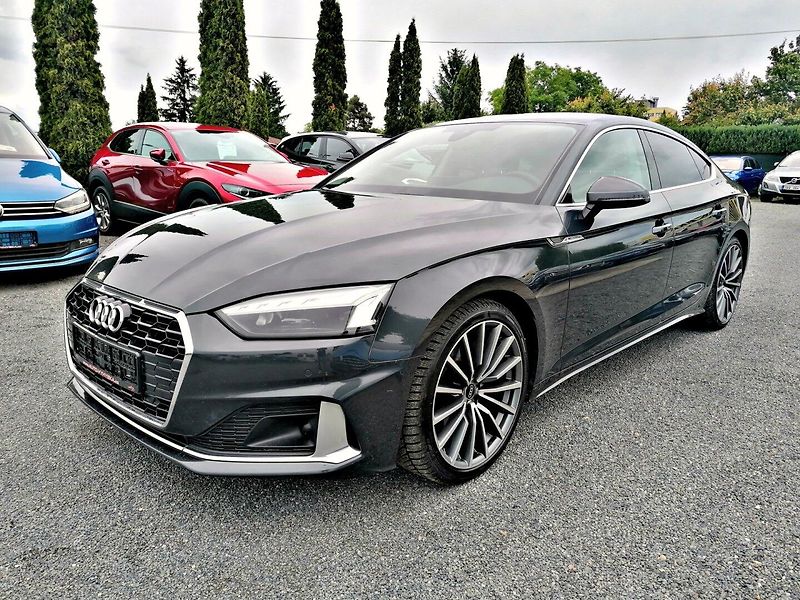 Audi A5 (2022) Sportback 2.0 35 TDi S-Tronic - fotka 2 z 32