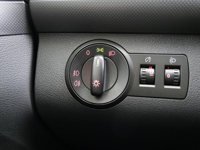 Volkswagen Caddy - fotka 17 z 20
