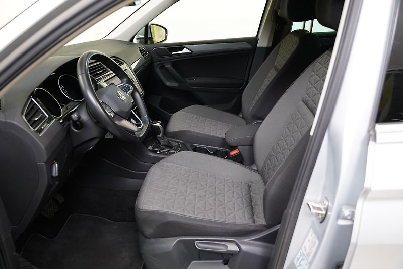 Volkswagen Tiguan - fotka 11 z 26