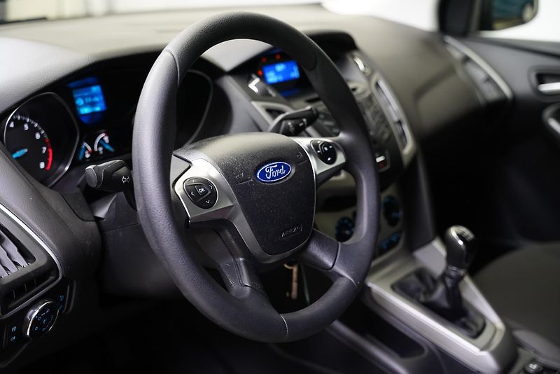 Ford Focus - fotka 14 z 25