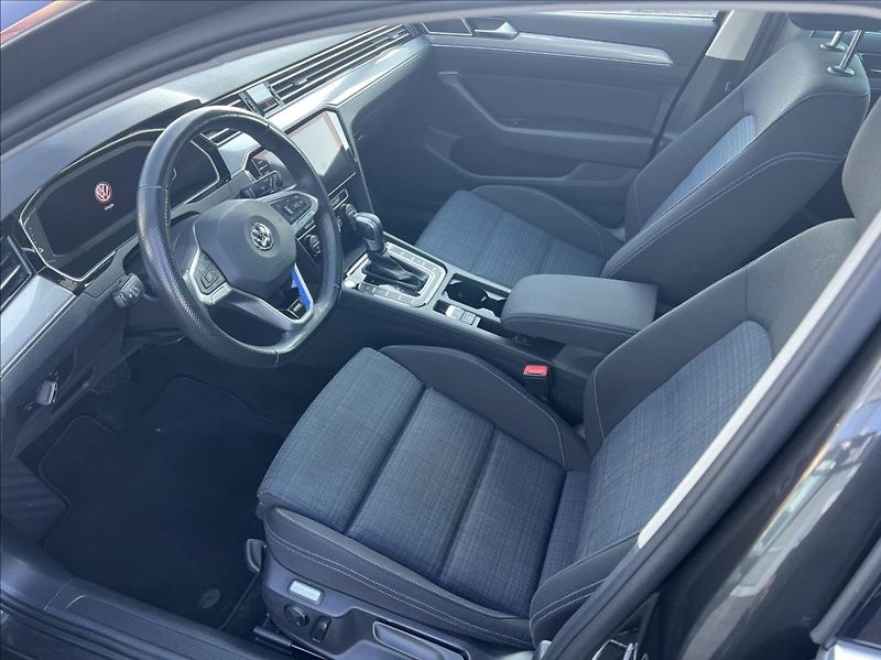 Volkswagen Passat GTE,Panorama,TZ,ACC,1.Maj - fotka 15 z 33