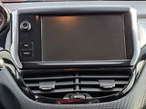 Peugeot 2008 (2016) 1.2PT, AC, temp, park.asist - náhled 11