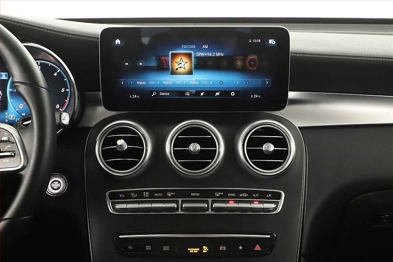 Mercedes-Benz GLC (2020) Avantgarde 220 d 4MATIC - fotka 9 z 21