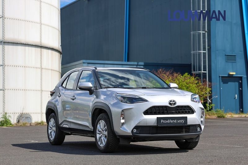 Toyota Yaris Cross COMFORT - fotka 17 z 20