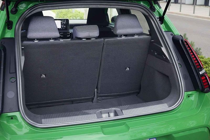 Renault 5 potěší svým vzhledem i jízdními vlastnostmi