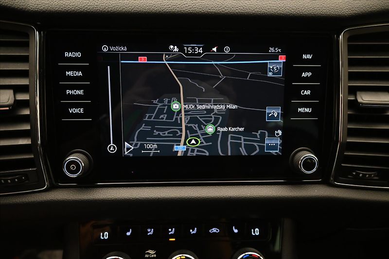 Škoda Kodiaq 2,0 TDI 110kW DSG Ambition Zár - fotka 19 z 32