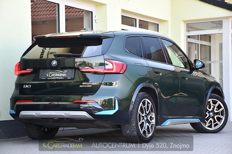 BMW iX1 xDrive30 X-LINE H/K HUD TAŽNÉ - fotka 6 z 54