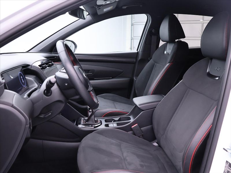 Hyundai Tucson 1,6 T-GDI 110kW CZ N-Line DPH - fotka 12 z 36