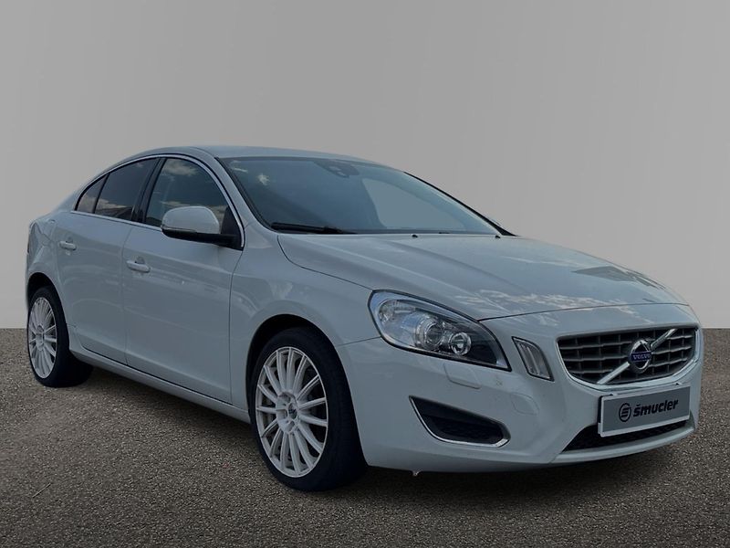 Volvo S60 Sedan - fotka 3 z 10
