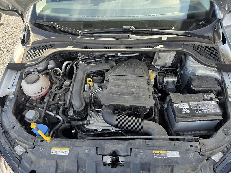 Škoda Fabia 1.0 TSI 46tkm - fotka 14 z 18