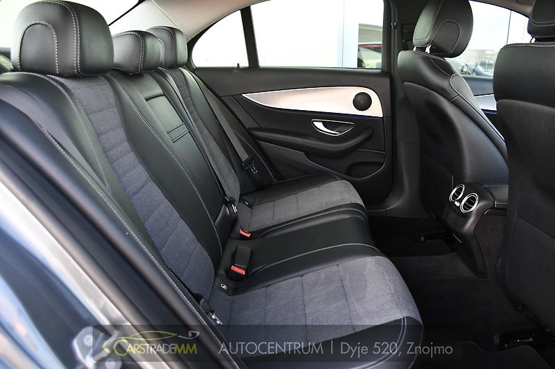 Mercedes-Benz Třídy E 250 - fotka 18 z 53