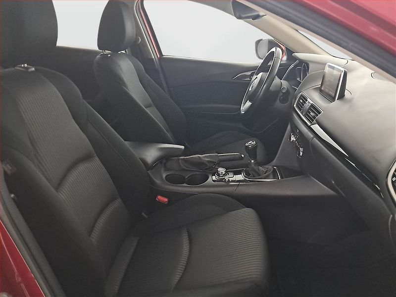Mazda 3 (2014) 1.5 Skyactiv-G, Navi, Tempomat - fotka 9 z 19