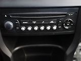 Citroën C3 (2010) 1.4 i, po STK, rezervace - náhled 14