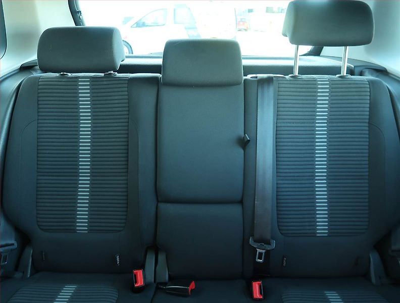 Volkswagen Tiguan (2010) 2.0 TDI, 4X4, ČR,1.maj - fotka 10 z 21