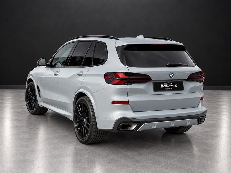 BMW X5 3,0 280 Kw 40i xDrive Mpaket - fotka 5 z 14