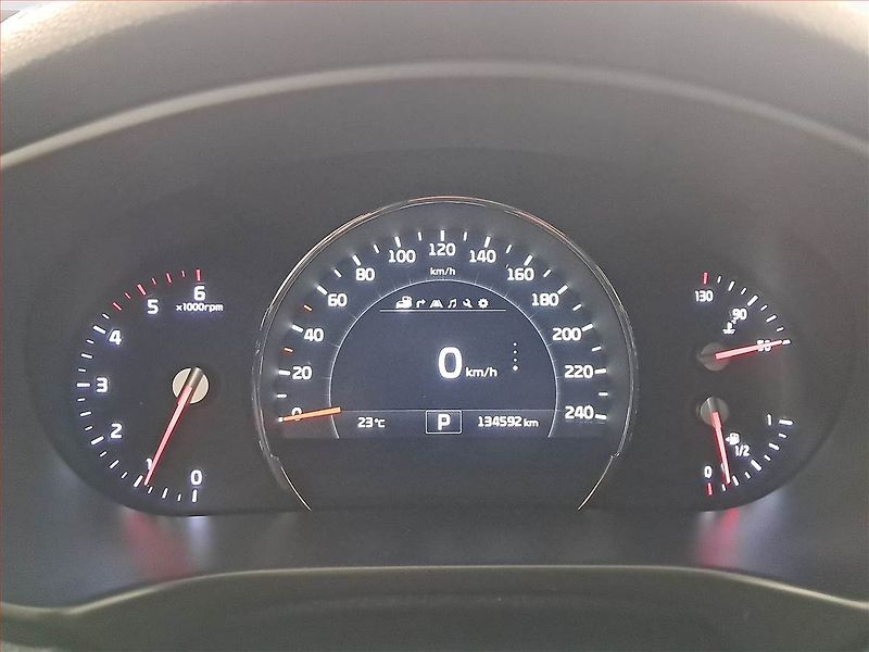 Kia Sorento (2016) Exclusive 2.2 CRDi, 4X4 - fotka 11 z 24