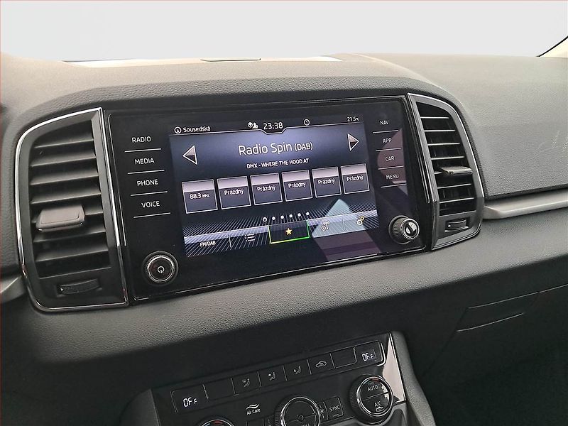 Škoda Karoq (2021) 1.5 TSI - fotka 12 z 22