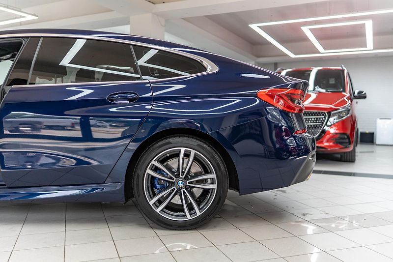 BMW Řada 6 (2020) BMW 630d GT xDrive - fotka 7 z 22