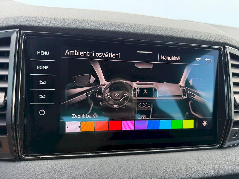 Škoda Karoq (2024) 2.0TSI 140kW DSG 4x4 SportLine - fotka 23 z 35