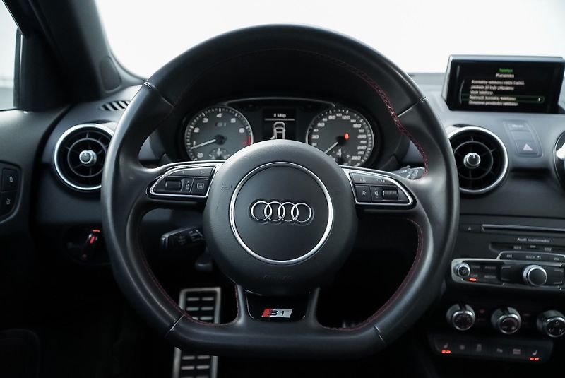 Audi S1 2.0 TFSI 170kW quattro - fotka 31 z 46
