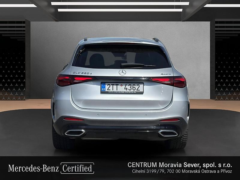Mercedes-Benz GLC 220d 4M, 1 majitel - fotka 4 z 17