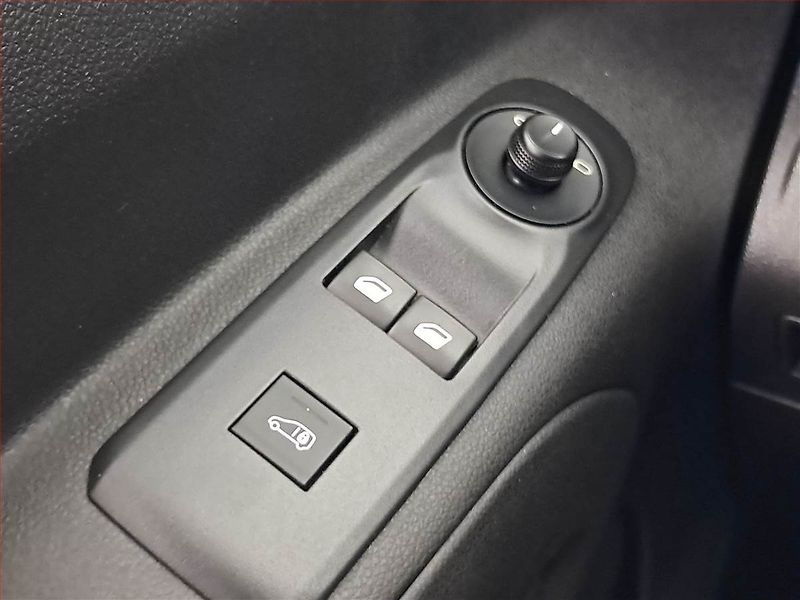 Opel Combo (2021) 1.5 CDTI, ČR, 1Maj, DPH - fotka 16 z 17