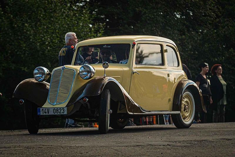 V sobotu 3. září se uskutečnilo v Kopřivnici mezinárodní Tatra Veterán Rallye Beskydy na počest Monsieur Dakar Karla Lopraise.