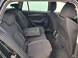 Škoda Octavia (2022) COMBI IV STYLE PLUS 2.0 TDI / - náhled 24