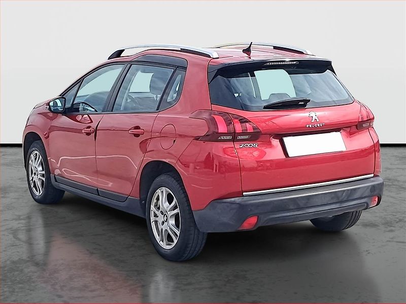 Peugeot 2008 (2019) 1.2 PureTech, Serv.kniha - fotka 4 z 17