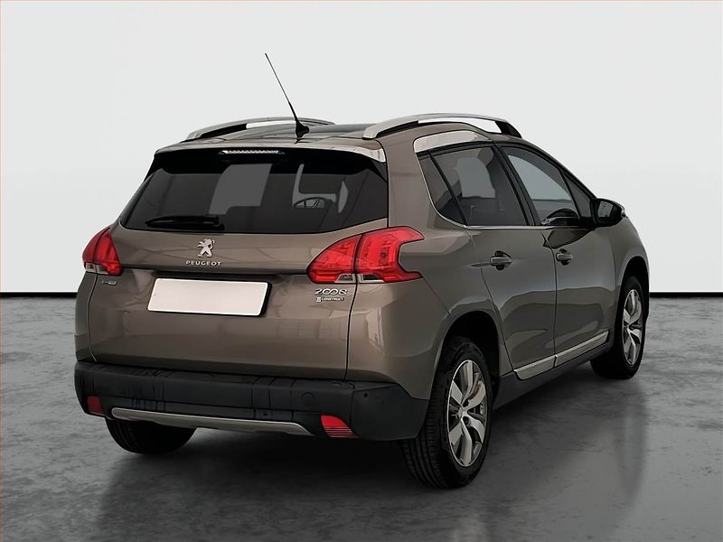 Peugeot 2008 (2016) 1.2 PureTech, Automat, ČR - fotka 5 z 18