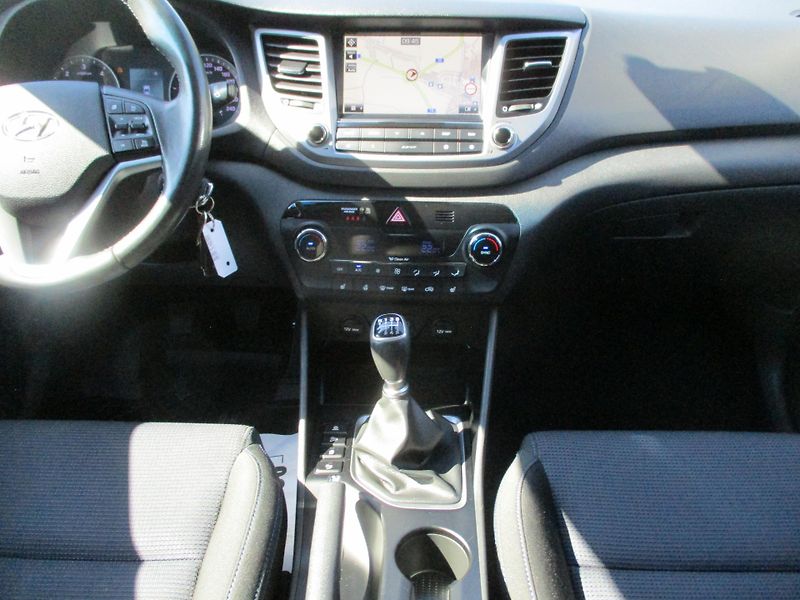 Hyundai Tucson (2016) 1,7 CRDi - fotka 7 z 11