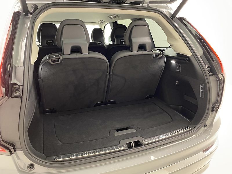 Volvo XC90 (2026) B5 AWD AUT BRIGHT PLUS 7míst - fotka 24 z 70