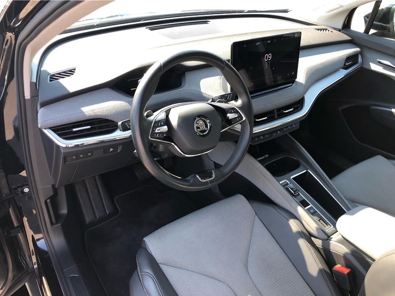 Škoda Enyaq iV 60 132/62 SoH: 89% - fotka 5 z 28