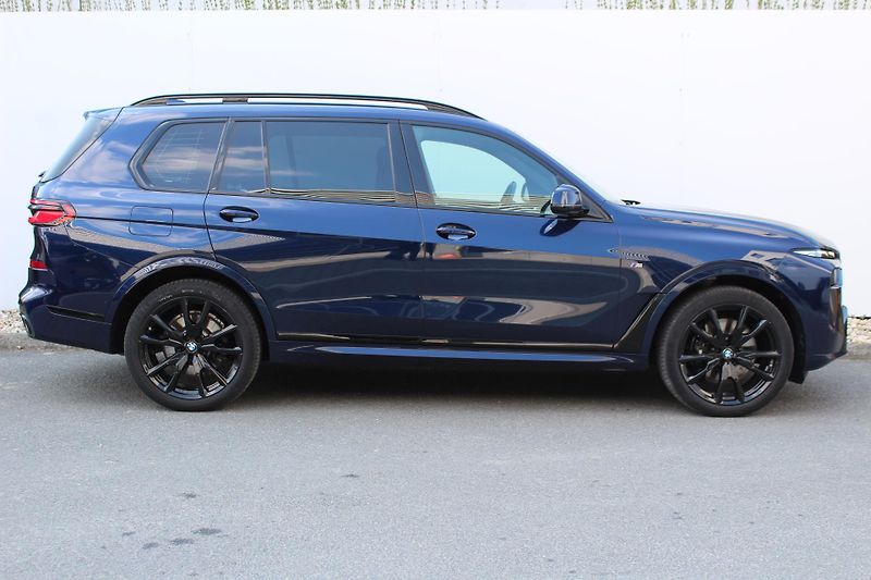 BMW X7 xDrive40d Mpaket CZ - fotka 3 z 25