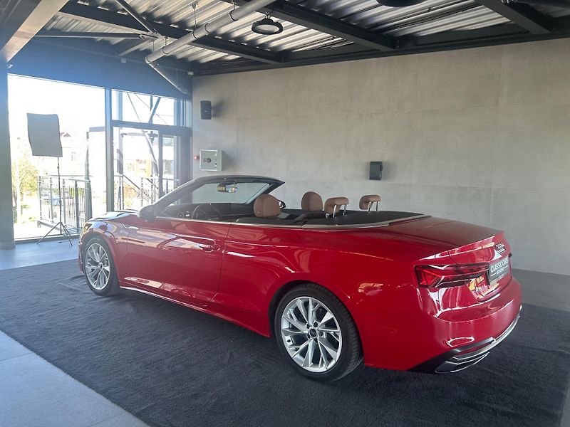 Audi A5 (2022) Cabriolet 2.0 TDI S-tronic - fotka 5 z 27