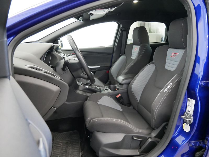 Ford Focus - fotka 11 z 28